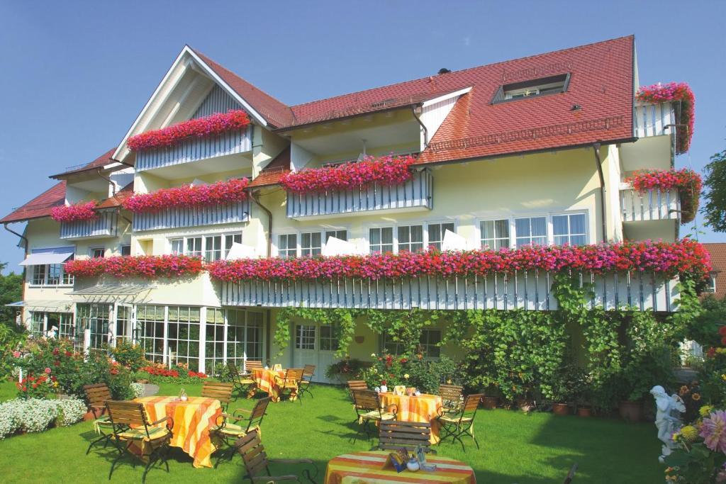 Hotel Seeperle Langenargen Exterior photo