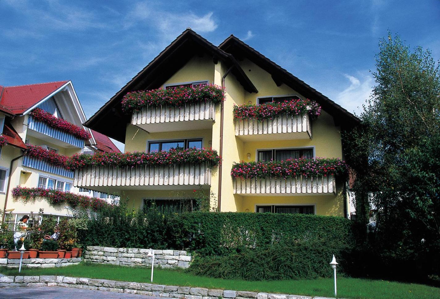 Hotel Seeperle Langenargen Exterior photo